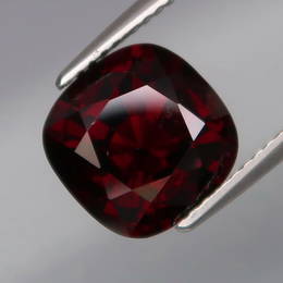 4.50 ct. Natural Red Spinel - BURMA, MYANMAR