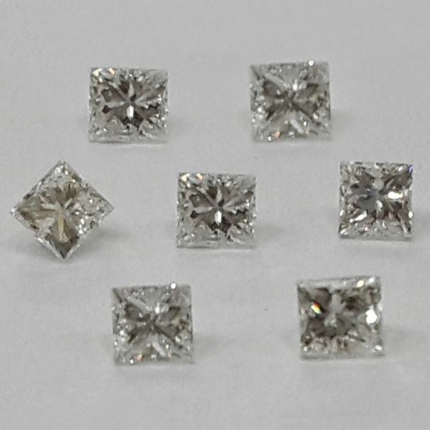 Set of 7 - 0.14 ct. Princess cut Diamonds - UNTREATED (1 of 1)