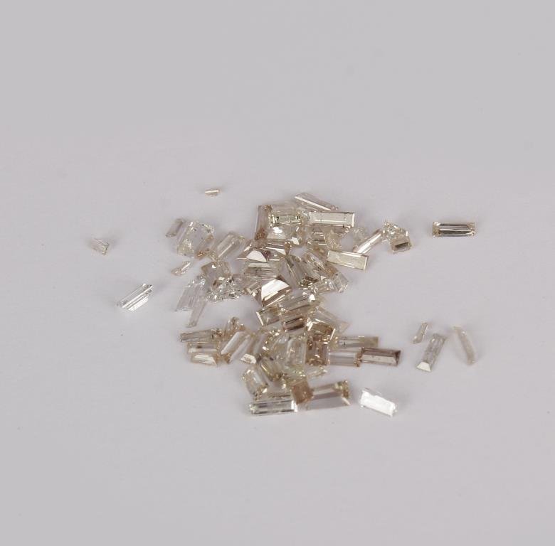 1.58 Ct. Baguette Shape Diamond Lot - AFRICA (1 of 3)