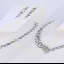 14 K / 585 Hallmarked White Gold Necklace & Earrings