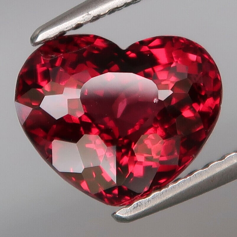 3.76 ct. Natural Cherry Red Rhodolite Garnet - AFRICA (1 of 2)