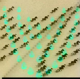 22.25 ct. Emerald Layout Lot - COLOMBIA: 22.25 ct. Emerald Layout Lot - COLOMBIA Best suited for necklace, earrings and Bracelets Color - Green Cut - Pear Ct. Wt. - 22.25 ct. Clarity - VS No. of Emeralds - 45