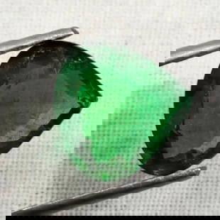 IGI Certified 4.56 ct. Natural Emerald - ZAMBIA: IGI Certified 4.56 ct. Natural Emerald - ZAMBIA Cut - Heart Mixed Cut Color - Green Clarity - SI Ct. Weight - 4.56 ct. Dimensions - 11.88 x 11.78 x 5.66 mm