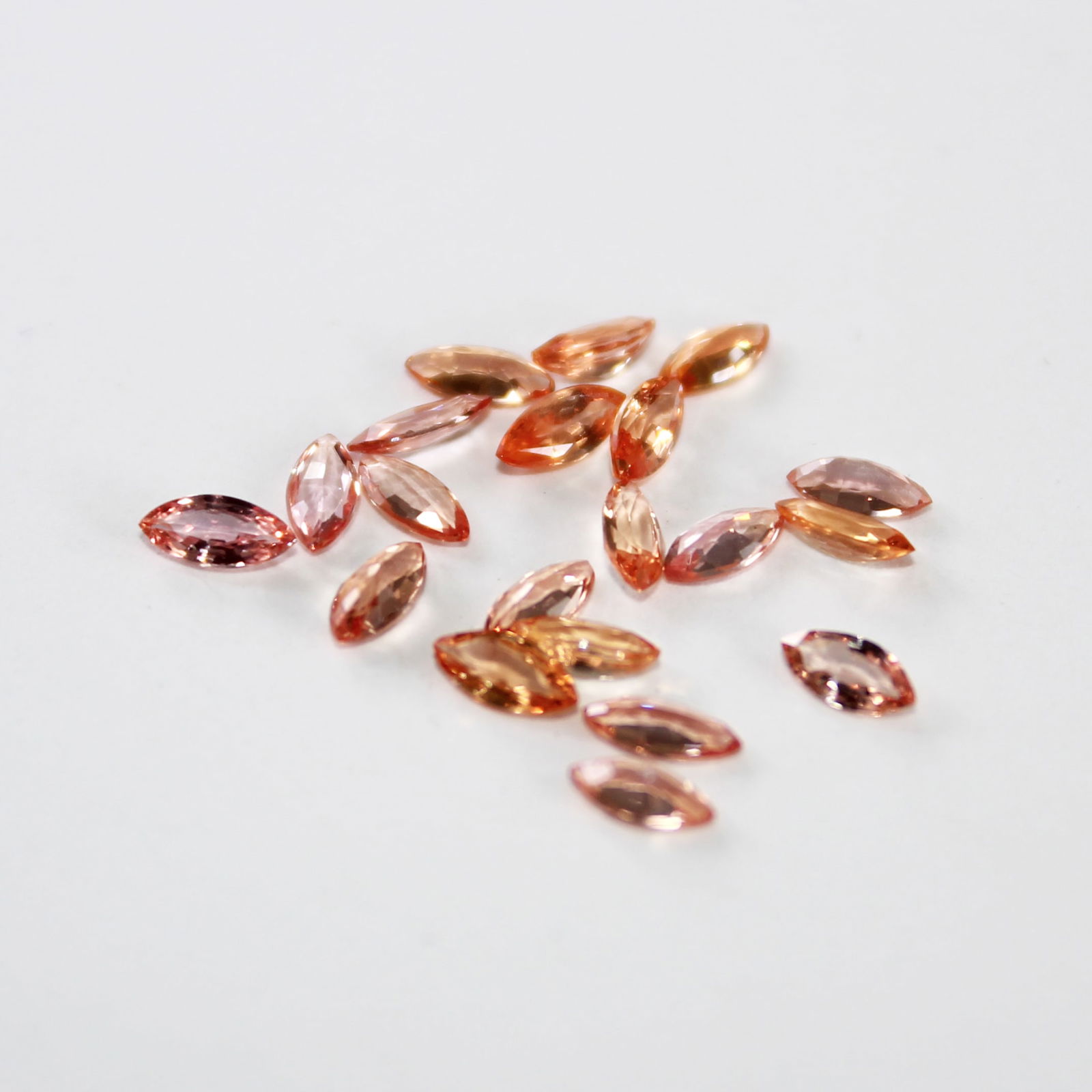2.33 ct. Padparadscha Sapphire Lot - MADAGASCAR (1 of 3)