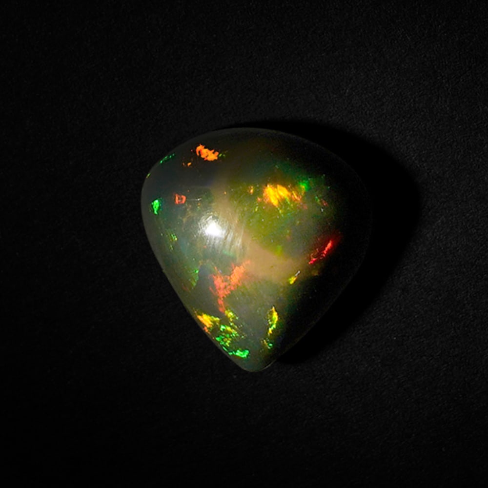 5.45 ct. Natural Play of Color Opal - ETHIOPIA (1 of 1)