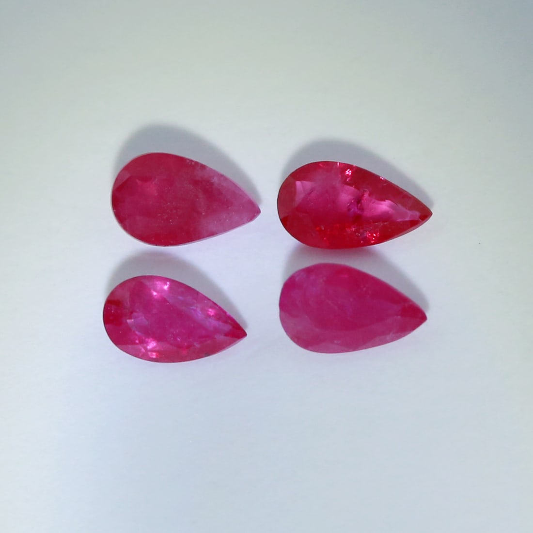 IGI Certified Set of 4 Rubies 0.86 ct. - BURMA (1 of 5)