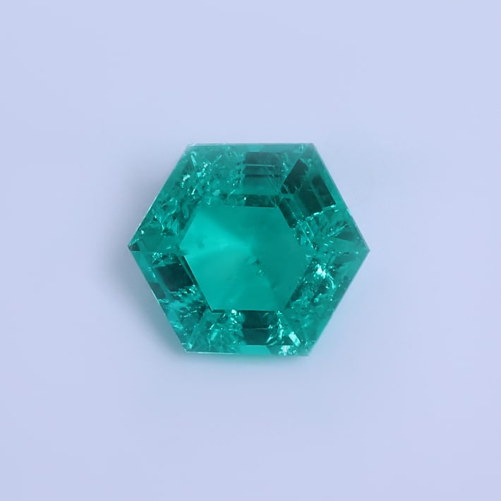 12.75 ct. Emerald - COLOMBIA (1 of 3)