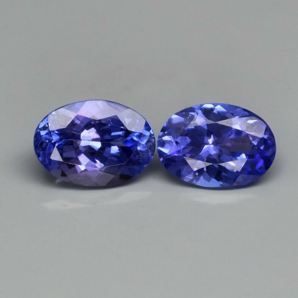 Pair of 1.66 ct. Natural Violet Blue Tanzanite TANZANIA (1 of 3)