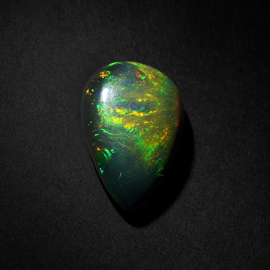 5.10 ct. Natural Play of Color Opal - ETHIOPIA (1 of 1)