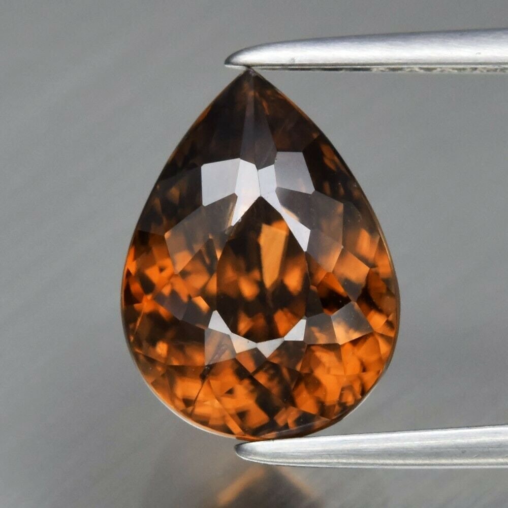 4.17 ct. Natural Brown Zircon - VIETNAM (1 of 3)