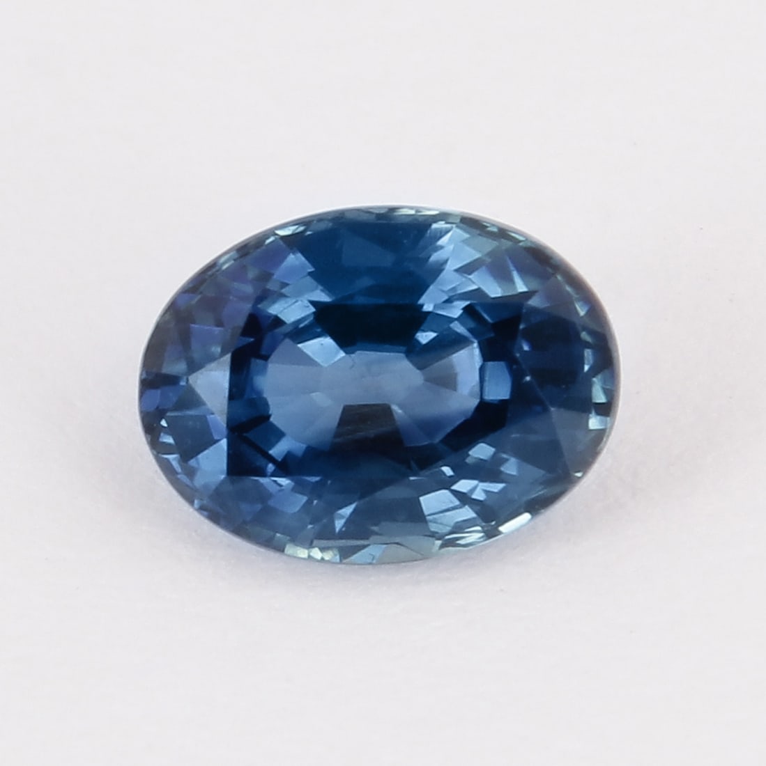 GFCO Cert. 1.14 ct. Cornflower Blue Sapphire SRI LANKA: GFCO (SWISS) Certified 1.14 ct. Cornflower Blue Sapphire - SRI LANKA, CEYLON (CEYLON) Cut - Oval Brilliant Step Cut Color - Cornflower Blue Clarity - VVS Ct. Weight - 1.14 ct.