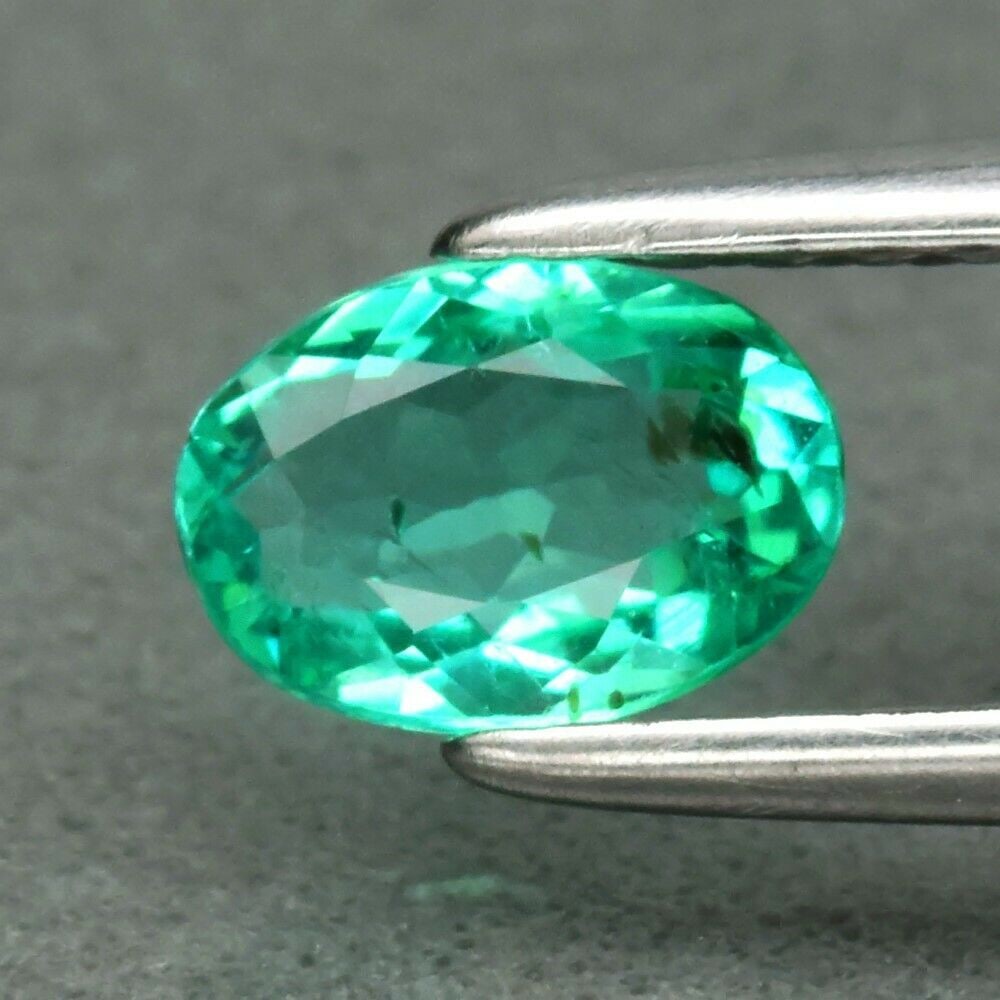 0.36 ct. Natural Emerald - COLOMBIA (1 of 2)