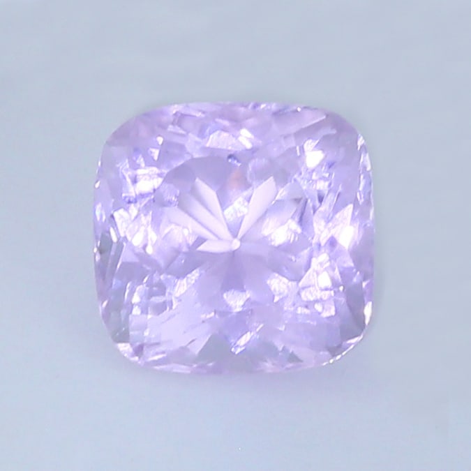 IGI Cert. 18.47 ct. Kunzite - Purplish Pink AFGHANISTAN (1 of 6)