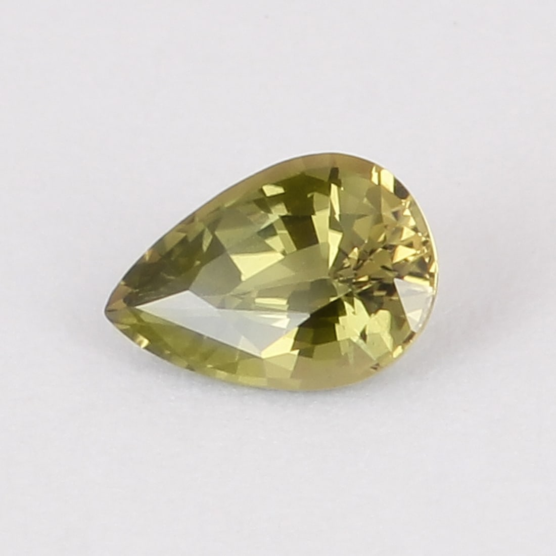 GFCO (SWISS) Certified 1.05 ct. Green Sapphire - SRI LANKA (CEYLON) (1 of 7)
