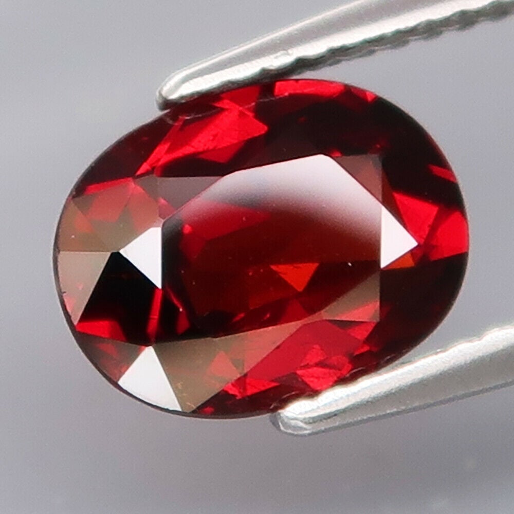2.61 ct. Unheated Natural Spessartite Garnet - AFRICA (1 of 1)
