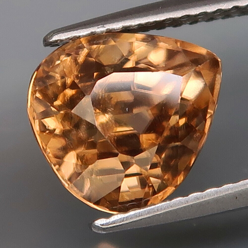 5.35 ct. Natural Yellow Zircon - MADAGASCAR (1 of 1)