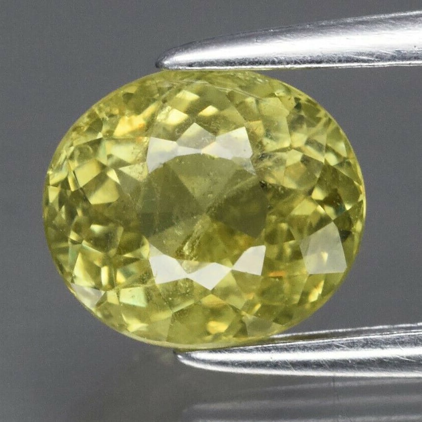 RARE 1.54ct Natural Greenish Yellow Mali Garnet (1 of 2)