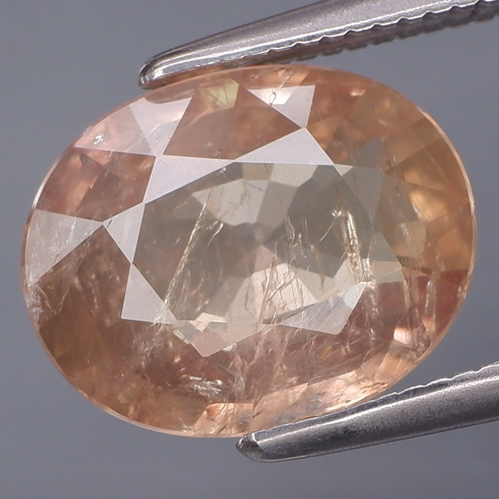 HGL Certified 2.92 ct. Yellow Sapphire - TANZANIA: HGL Certified 2.92 ct. Yellow Sapphire - TANZANIA Ct. Weight - 2.92 ct. Shape - Oval Color - Yellow Dimensions - 10.40 x 8.20 x 3.90 mm Clarity - I1-I2 Treatment - Unheated