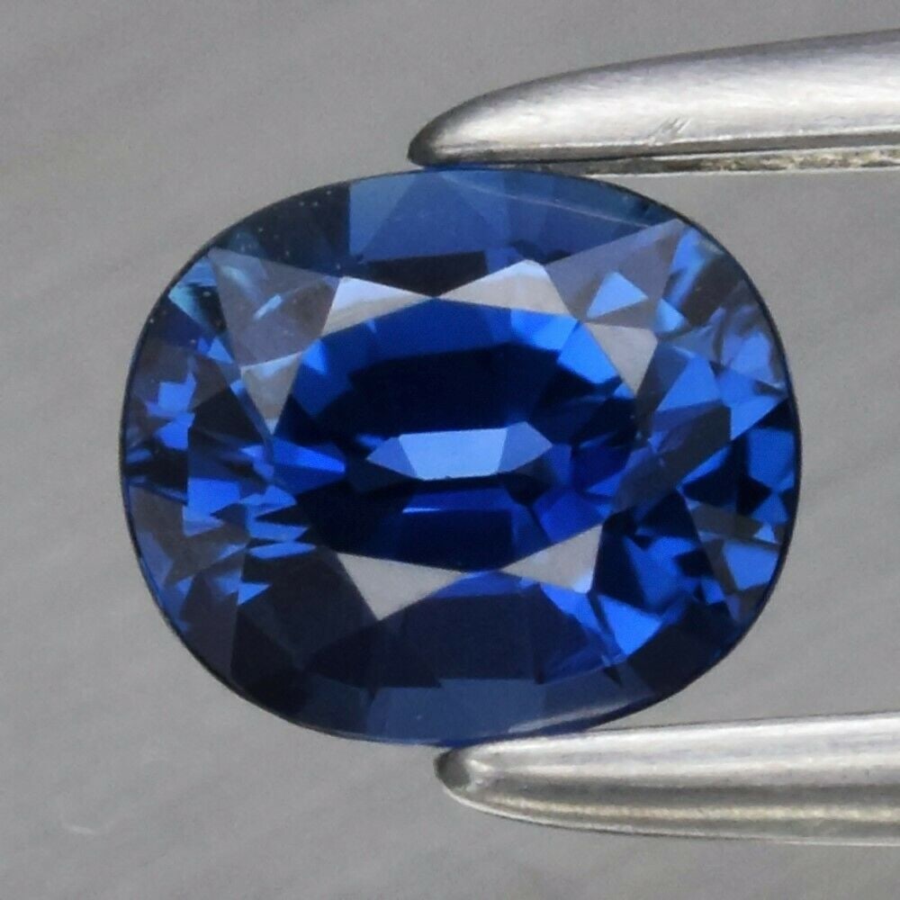 0.47 ct. Natural Unheated Blue Sapphire - BURMA, MYANMAR (1 of 3)