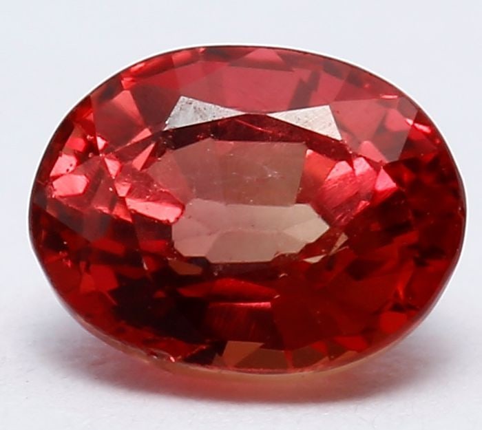 IGI certified 0.31 ct. Padparadscha Sapphire - MADAGASCAR: IGI certified 0.31 ct. Padparadscha Sapphire - MADAGASCAR Ct. Weight - 0.31 ct. Color - Pinkish orange Clarity - Transparent Cut - Oval Mixed cut Clarity - VS Origin - Not on r