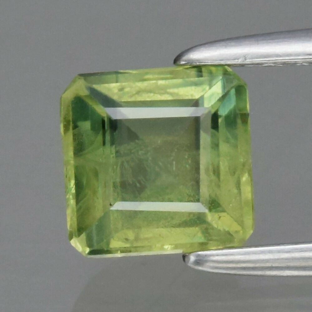 0.72 ct. Natural Green Sapphire - MADAGSACAR, AFRICA: 0.72 ct. Natural Green Sapphire - MADAGSACAR, AFRICA Shape - Octagon Color - Green Clarity - SI1 Ct. Weight - 0.72 ct. Dimensions - 4.70 x 4.70 x 2.80 mm Origin - MADAGSA