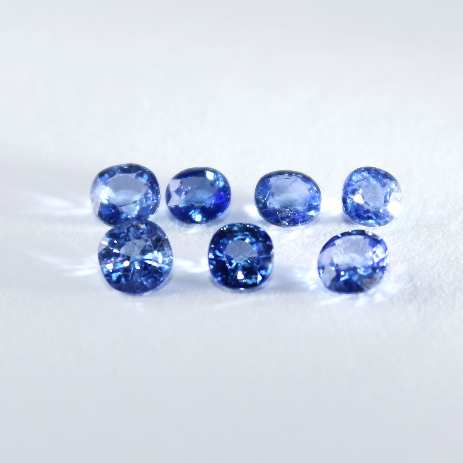 3.64 ct. Set of 6 Blue Sapphires - SRI LANKA (CEYLON): 3.64 ct. Set of 6 Blue Sapphires - SRI LANKA (CEYLON) Color - Blue Cut - Cushion Mixed Cut Ct. Wt. - 3.64 ct. Clarity - V