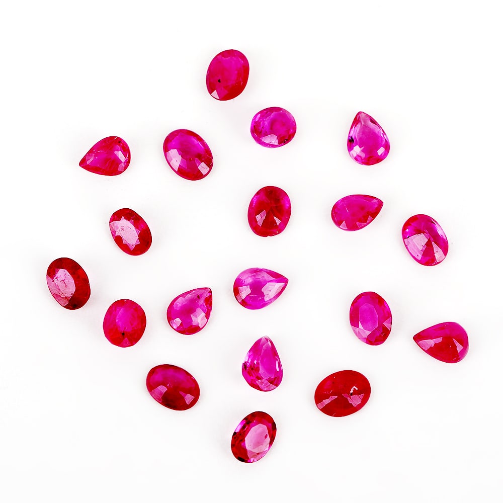 3.42 ct. Ruby Lot - BURMA: 3.42 ct. Ruby Lot - BURMA Color - Red Shape - Pear & Oval Ct. Wt. - 3.42 ct. Clarity - VS-SI No. of