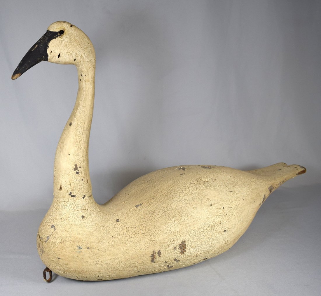 LARGE UNUSUAL CARVED WOODEN SWAN DECOY