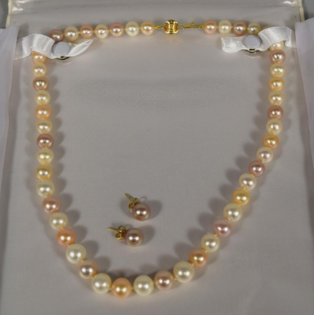 14KT GOLD FITTED PEARL NECKLACE & A PAIR OF PEARL (1 of 2)