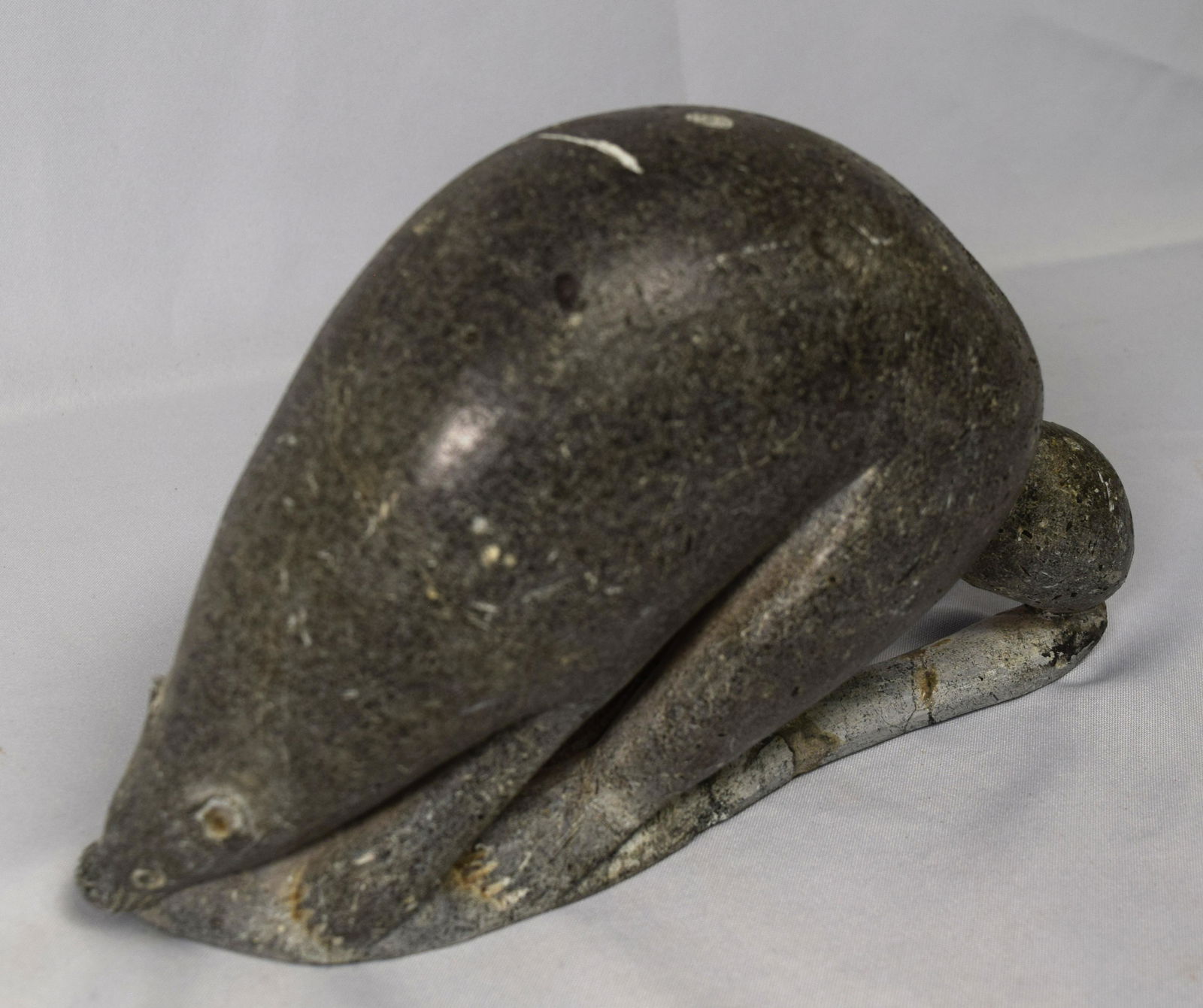 INUIT ESKIMO SOAPSTONE SCULPTURE BEAVER CARVING: (1 of 3)