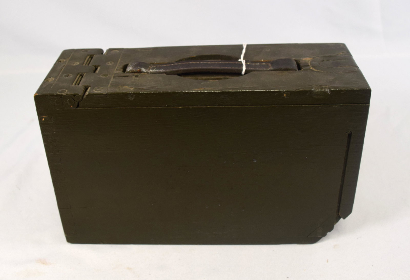 WWI SMALL WOODEN AMMO BOX: (1 of 2)