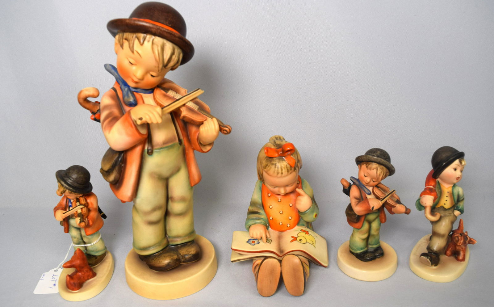 1, 2, 3, 4, 5 HUMMEL FIGURINES: (1 of 3)