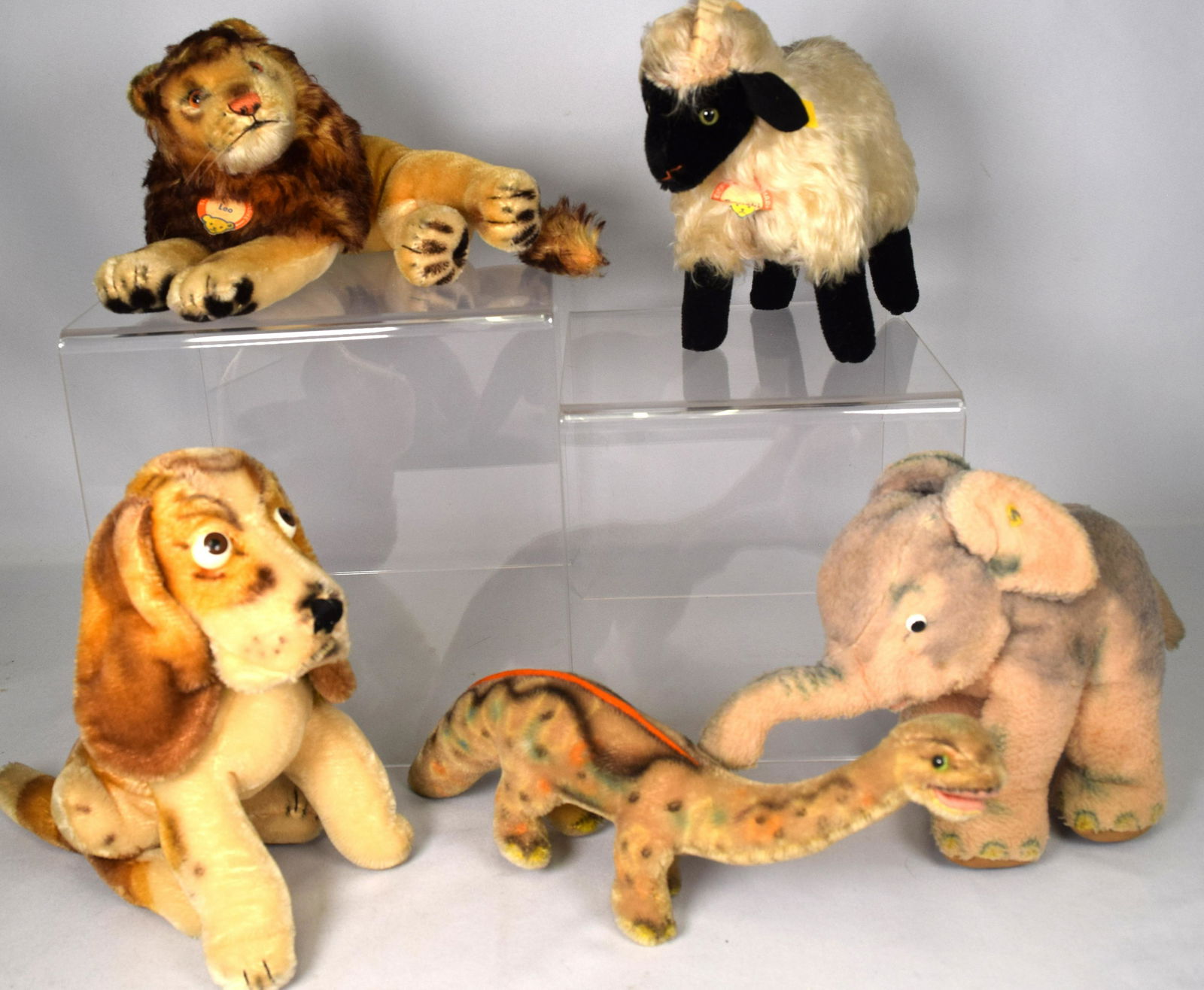 FIVE STEIFF STUFF ANIMALS: (1 of 1)