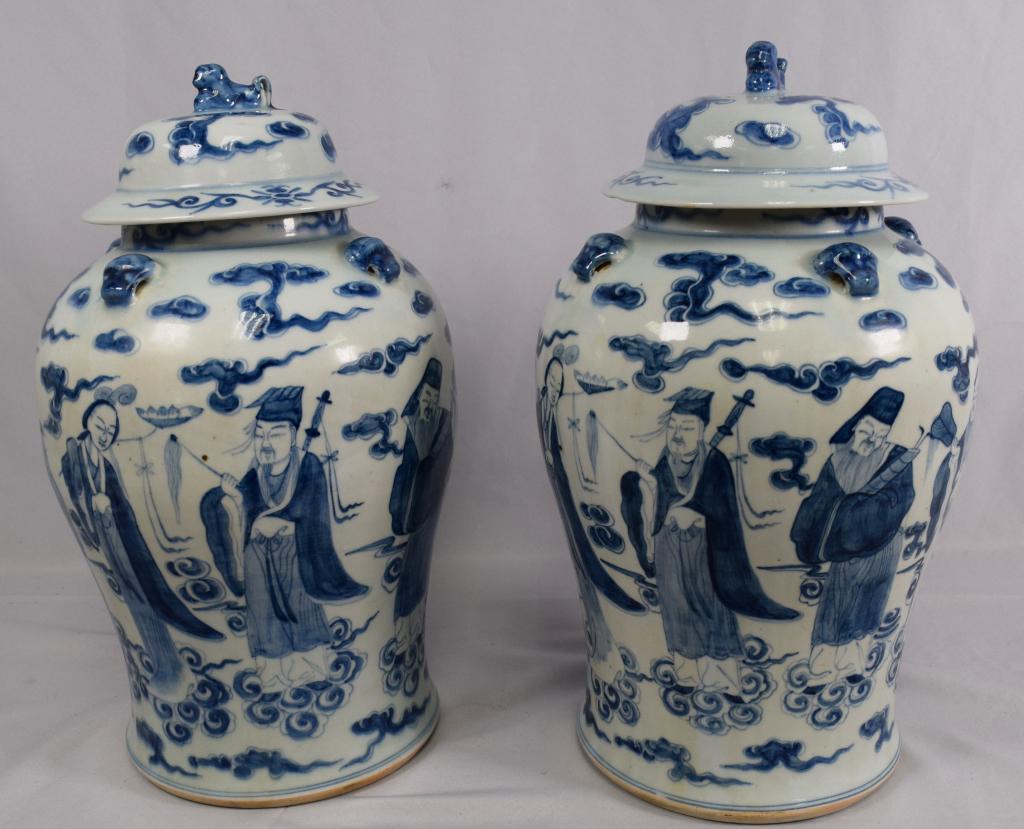 PAIR CHINESE BLUE & WHITE PORCELAIN TEMPLE JARS (1 of 8)