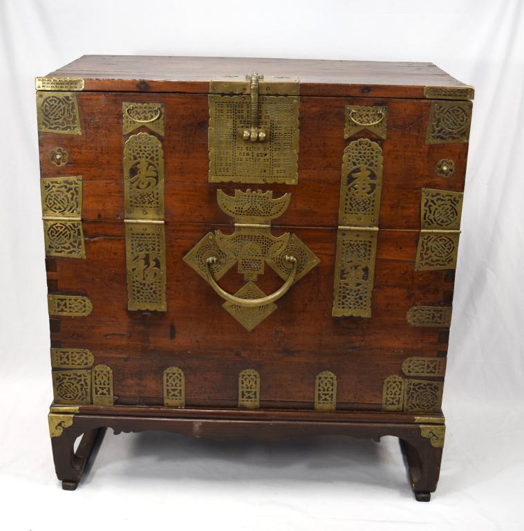19TH C KOREAN BANDAJI BRASS BOUND CHEST: (1 of 13)