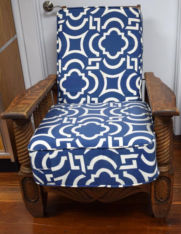 CARVED OAK MORRIS CHAIR (1 of 4)