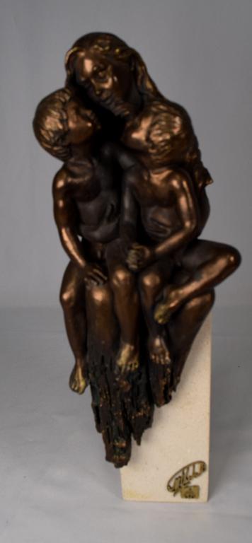 BRONZE MOTHER & BOY'S LIMITED EDITION SCULPURE (1 of 5)