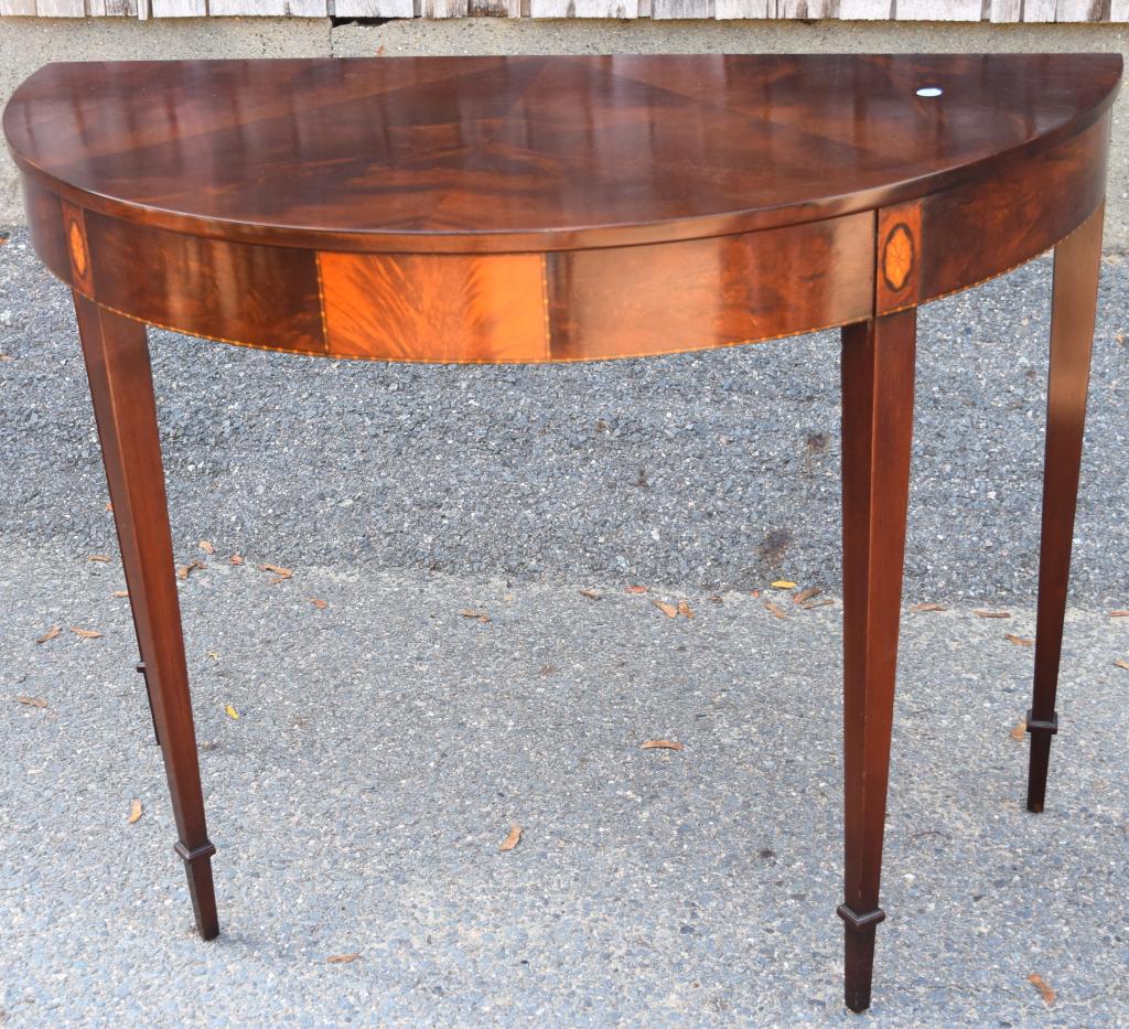 FEDERAL STYLE DEMILUNE TABLE: (1 of 4)