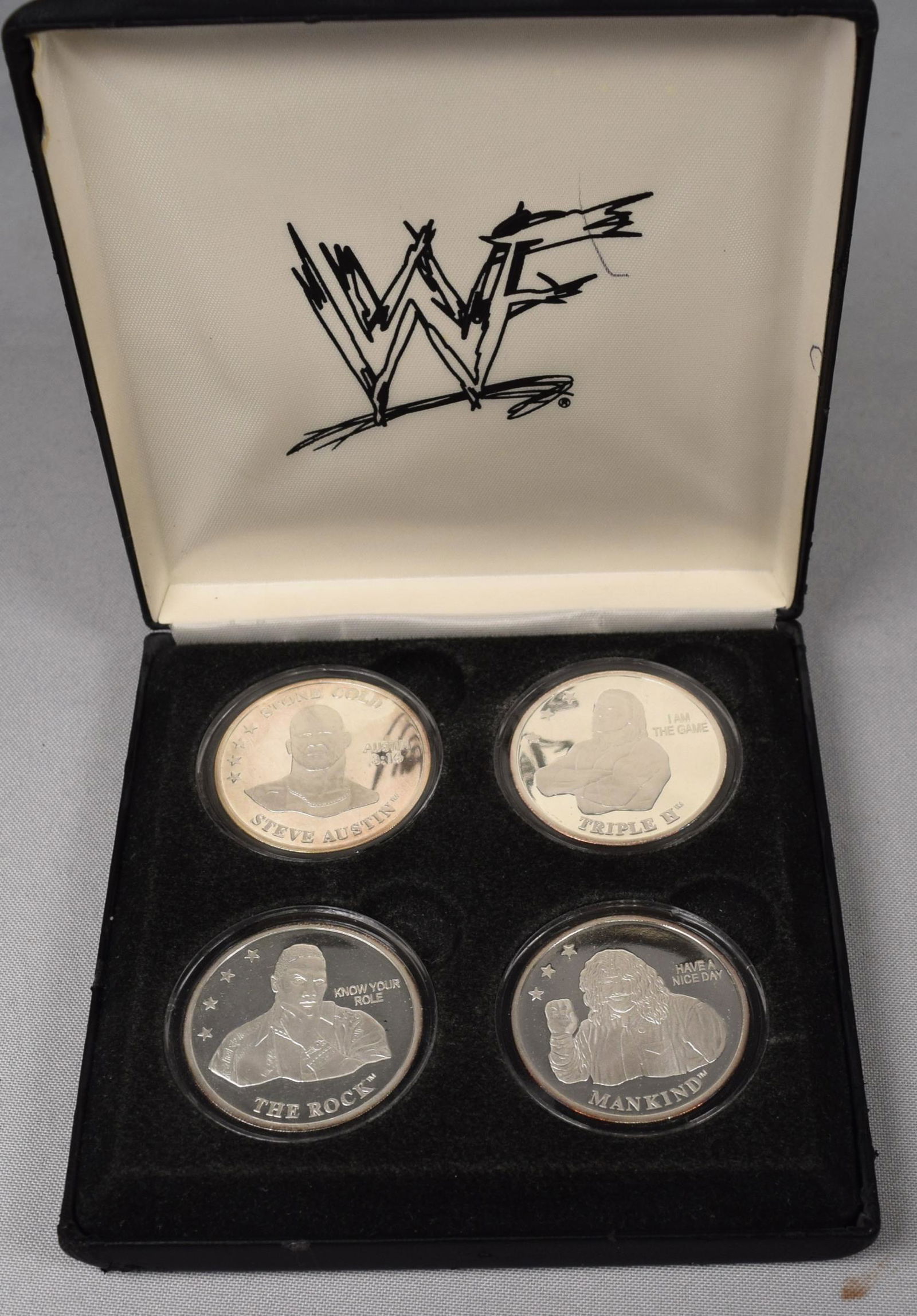 WWF SILVER COIN SET (1 of 4)