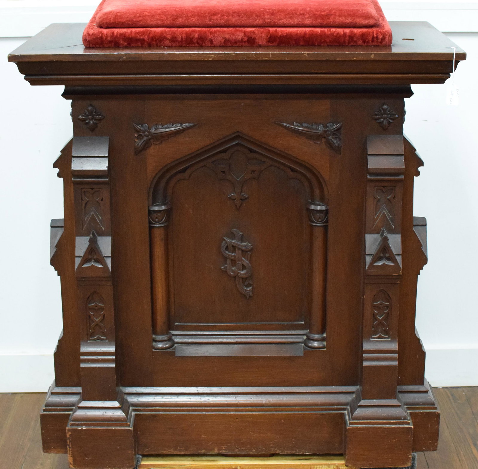 VICTORIAN WALNUT CHURCH PEDESTAL PODIUM LECTERN: Ca 19th century. Ornate carved Victorian gothic style lectern. 39 inches tall x 35 inches wide x 20 inches deep. Velvet top. Good condition