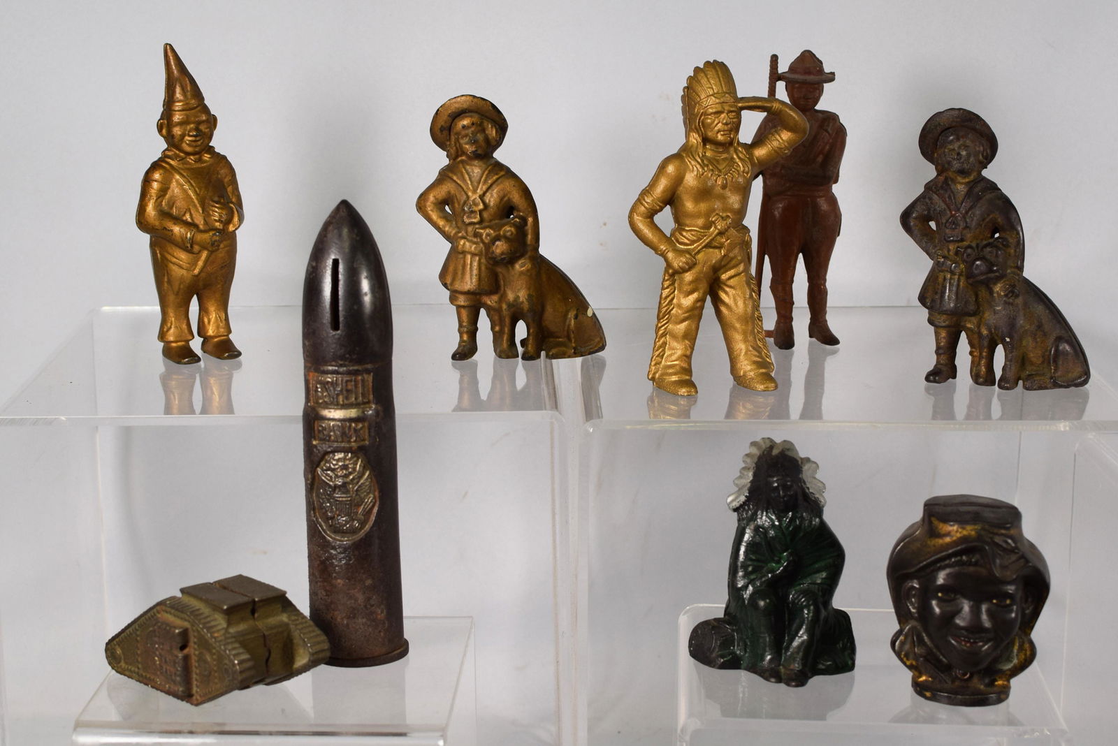 10 CAST IRON FIGUAL STILL BANKS (1 of 4)