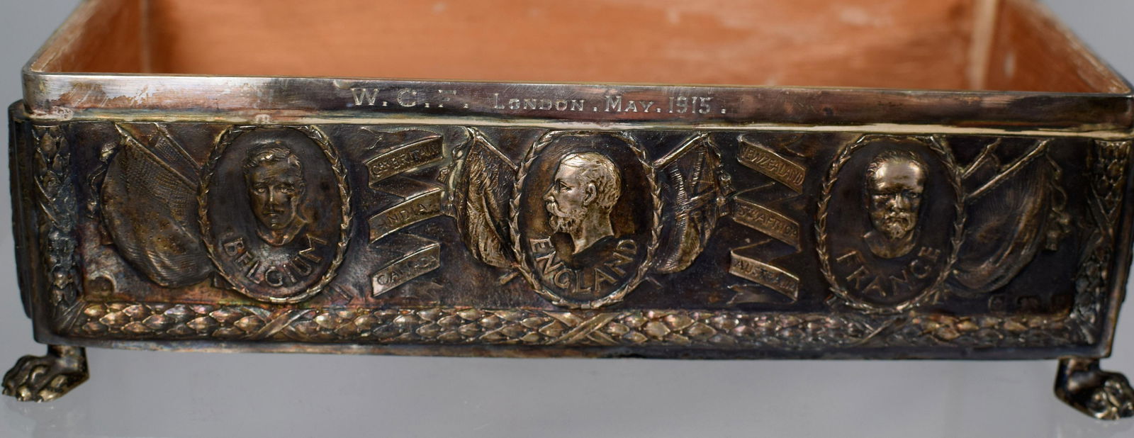 WW1 COMMEMORATIVE SILVER PLATED CIGAR BOX