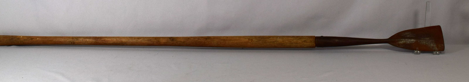 SNOW & PURRINGTON CAST STEEL BLUBBER SPADE ON POLE: Blubber whaling spade New Bedford Mass 1849-1886. Small blubber spade for use in whaleboats. Signed on steel spade Snow & Purrington. Spade 15 1/4 inches long x total length of 56 3/4 inches. Goodcond
