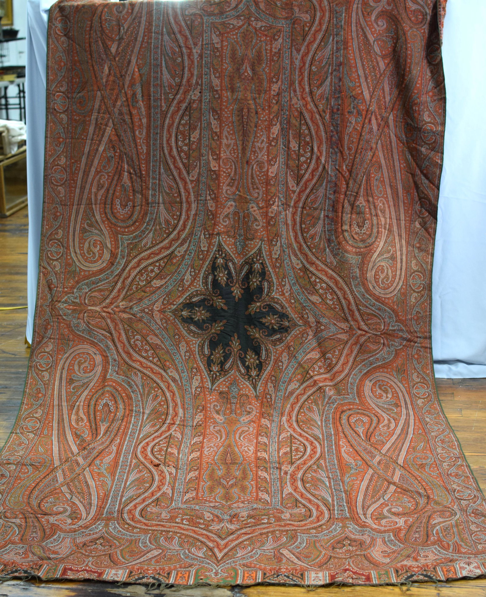 VICTORIAN PAISLEY SHAWL CIRCA 19TH C (1 of 6)