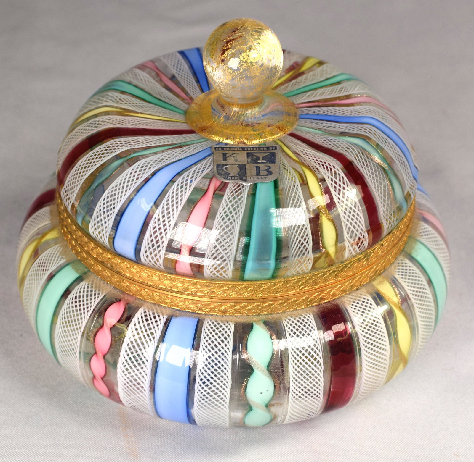 MURANO LATTICINO ART GLASS HINGED DRESSER BOX (1 of 4)