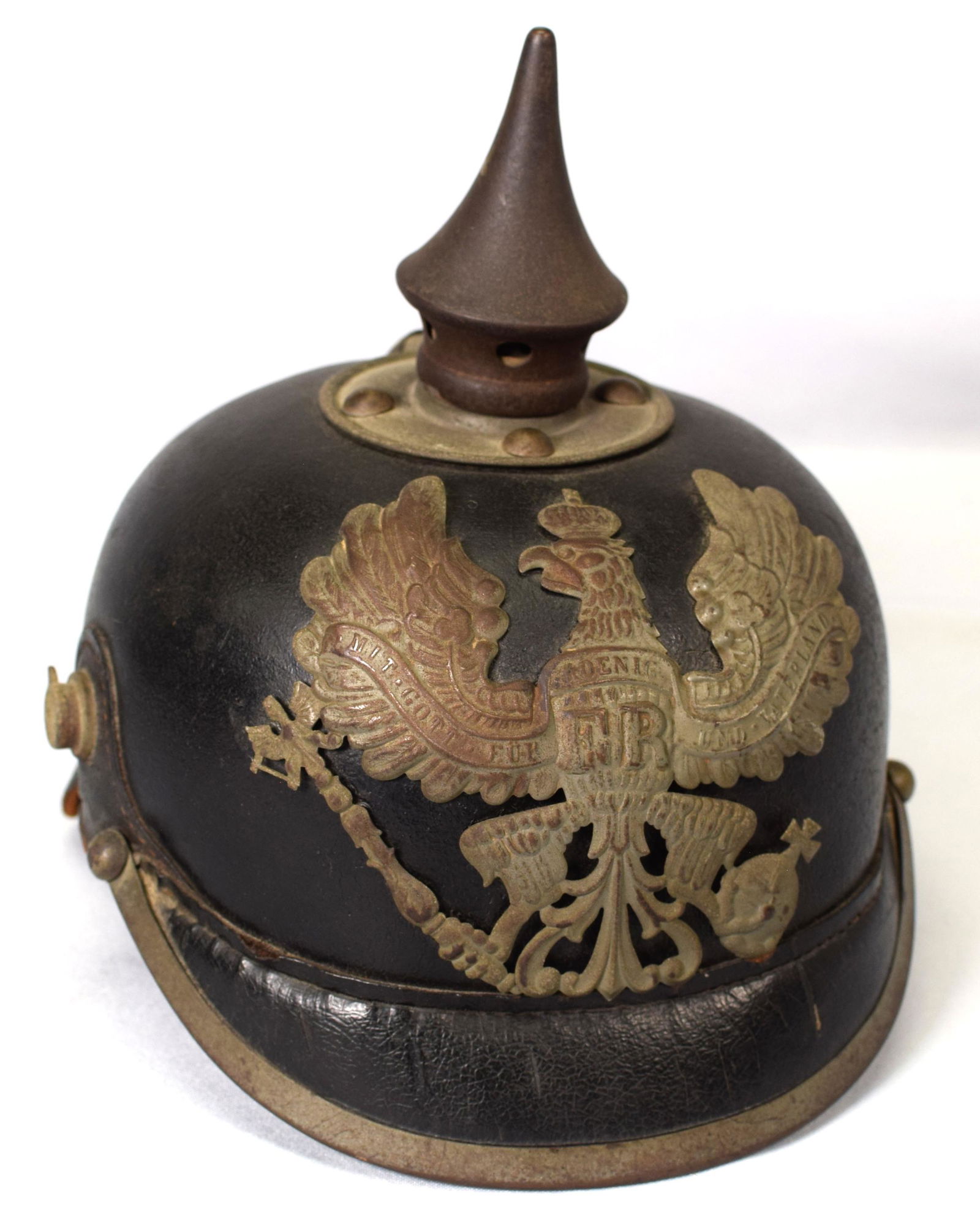 WORLD WAR I IMPERIAL GERMAN SPIKE HELMET (1 of 7)