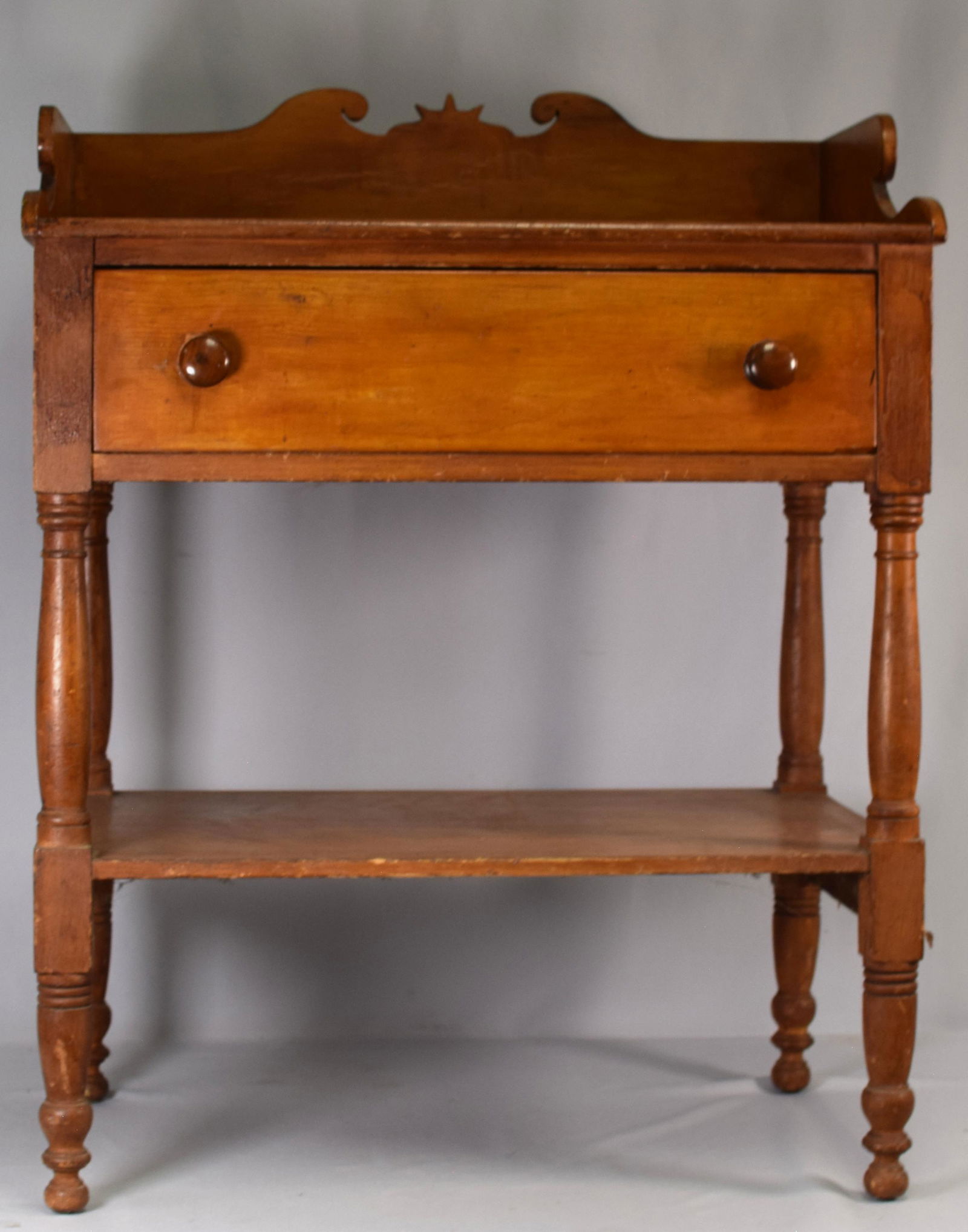 19TH C AMERICAN ONE DRAWER WASH STAND (1 of 6)