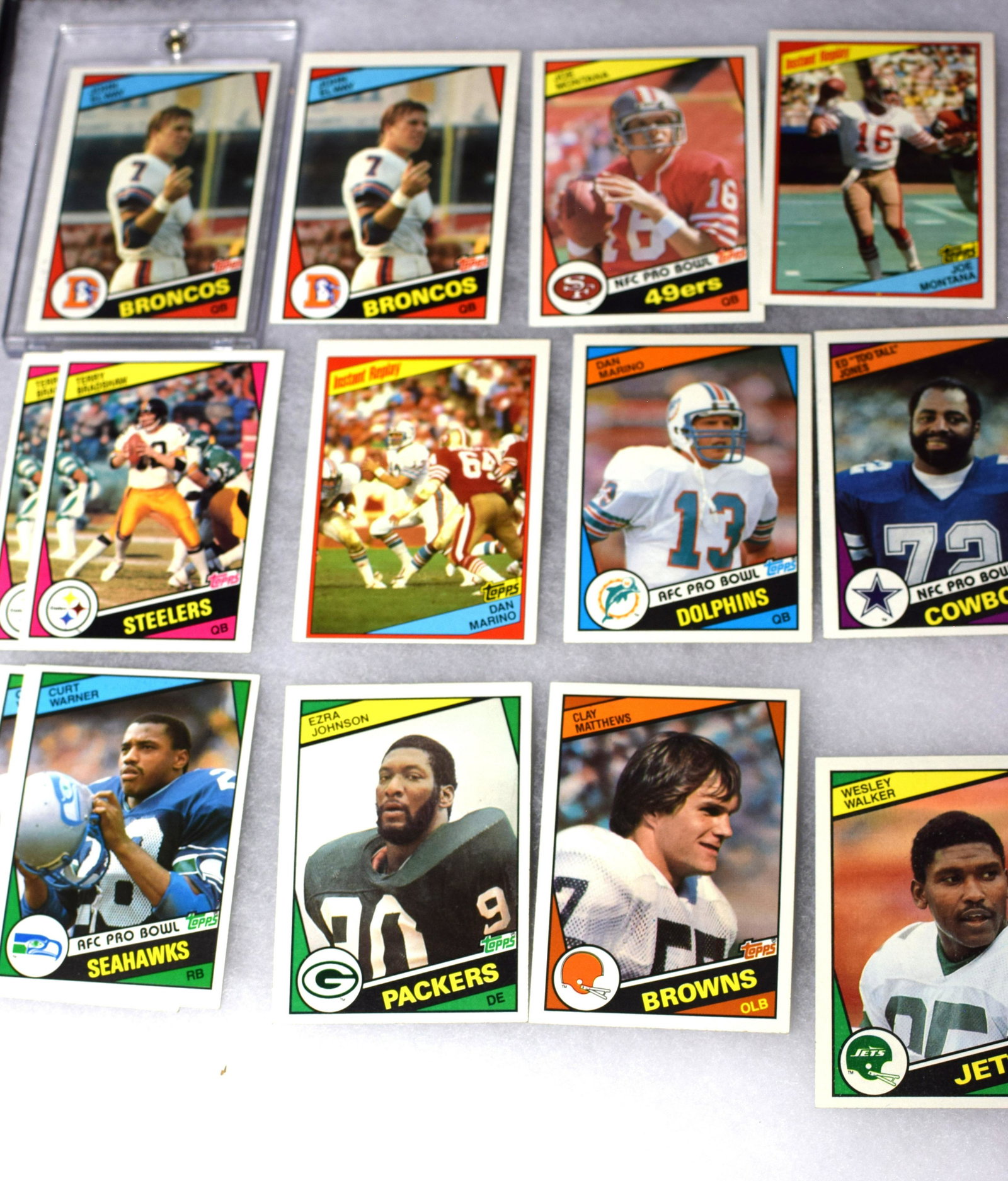 (14) FOURTEEN TOPPS NATIONAL FOOTBALL LEAGUE CARDS (1 of 5)