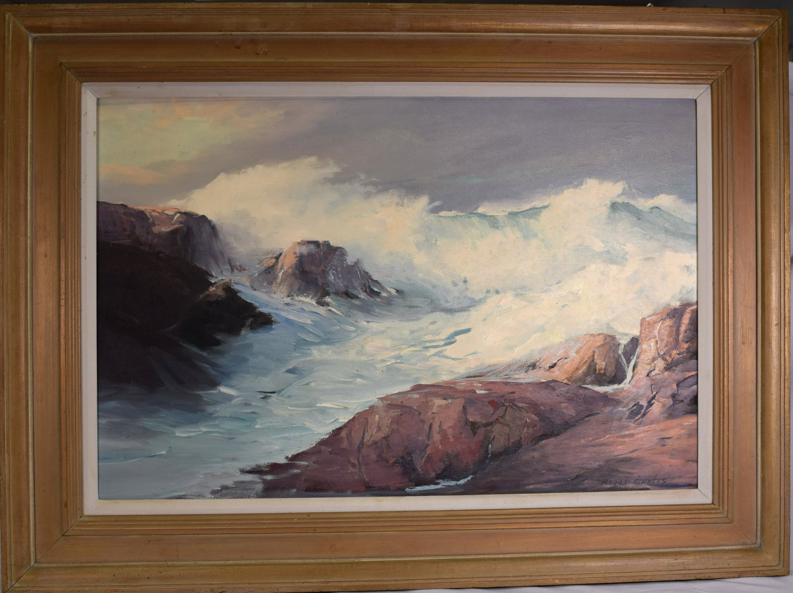 OIL ON CANVAS SEASCAPE BY ROGER CURTIS: Nice framed oil painting by Massachusetts artist Roger Curtis 1910-2000. This painting shows waves crashing on shore. Very well done. SIgned lr. Framed measurement is 28 x 38 in., painting is 20 x 30 