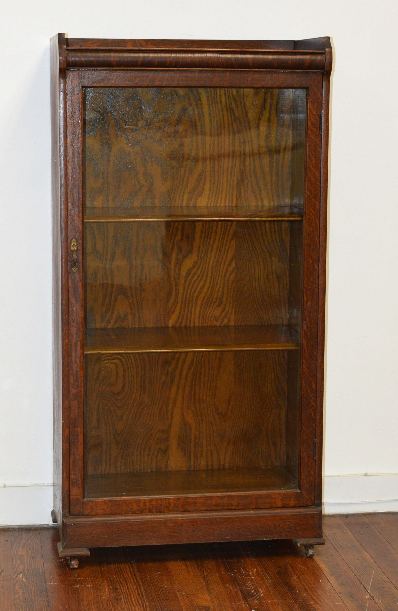 19TH ROCKWOOD OAK & OAK VENEER CABINET (1 of 3)